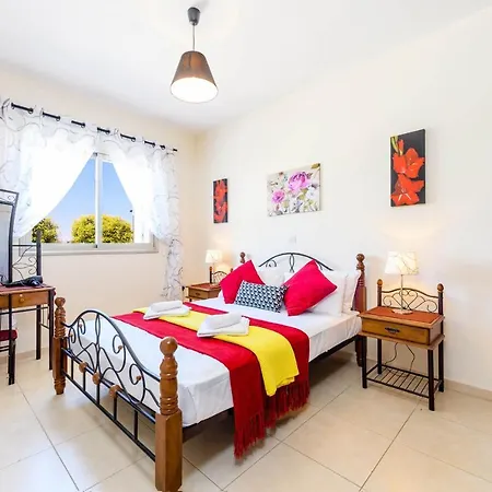 Marizan Villa *